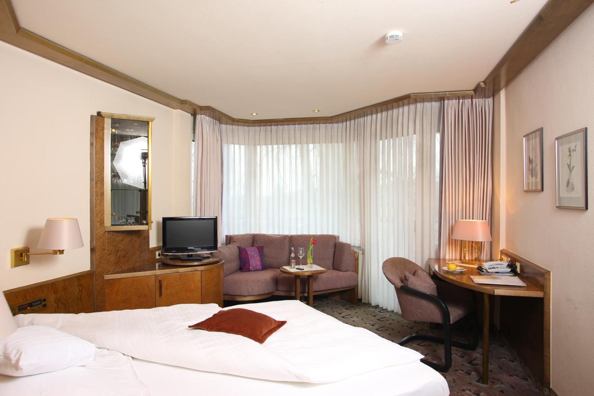 הכינגן Hotel Brielhof מראה חיצוני תמונה