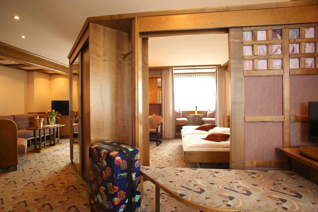 הכינגן Hotel Brielhof מראה חיצוני תמונה
