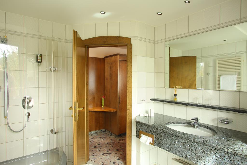 הכינגן Hotel Brielhof מראה חיצוני תמונה