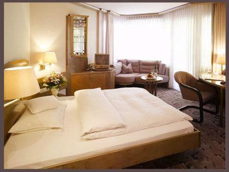 הכינגן Hotel Brielhof מראה חיצוני תמונה